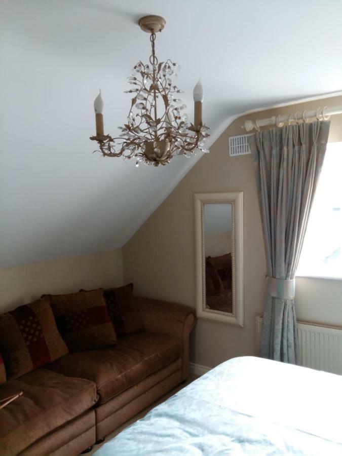 Lir B&B Multyfarnham Exteriör bild